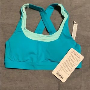 Sports bra